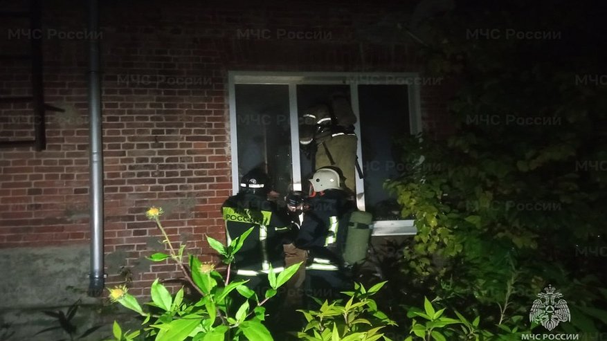 Главная картинка новости: В Вязниках при пожаре в многоквартирном доме погиб 39-летний мужчина