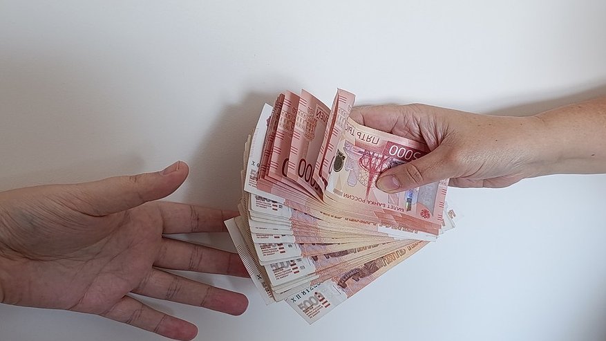 Главная картинка новости: Во Владимирской области с января 2026 года увеличатся пенсии и детские выплаты