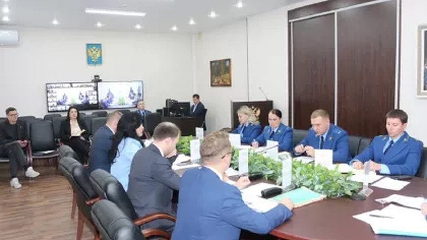 Главная картинка новости: Чиновники Владимирской области подвели по срокам реализации 13 крупных проектов
