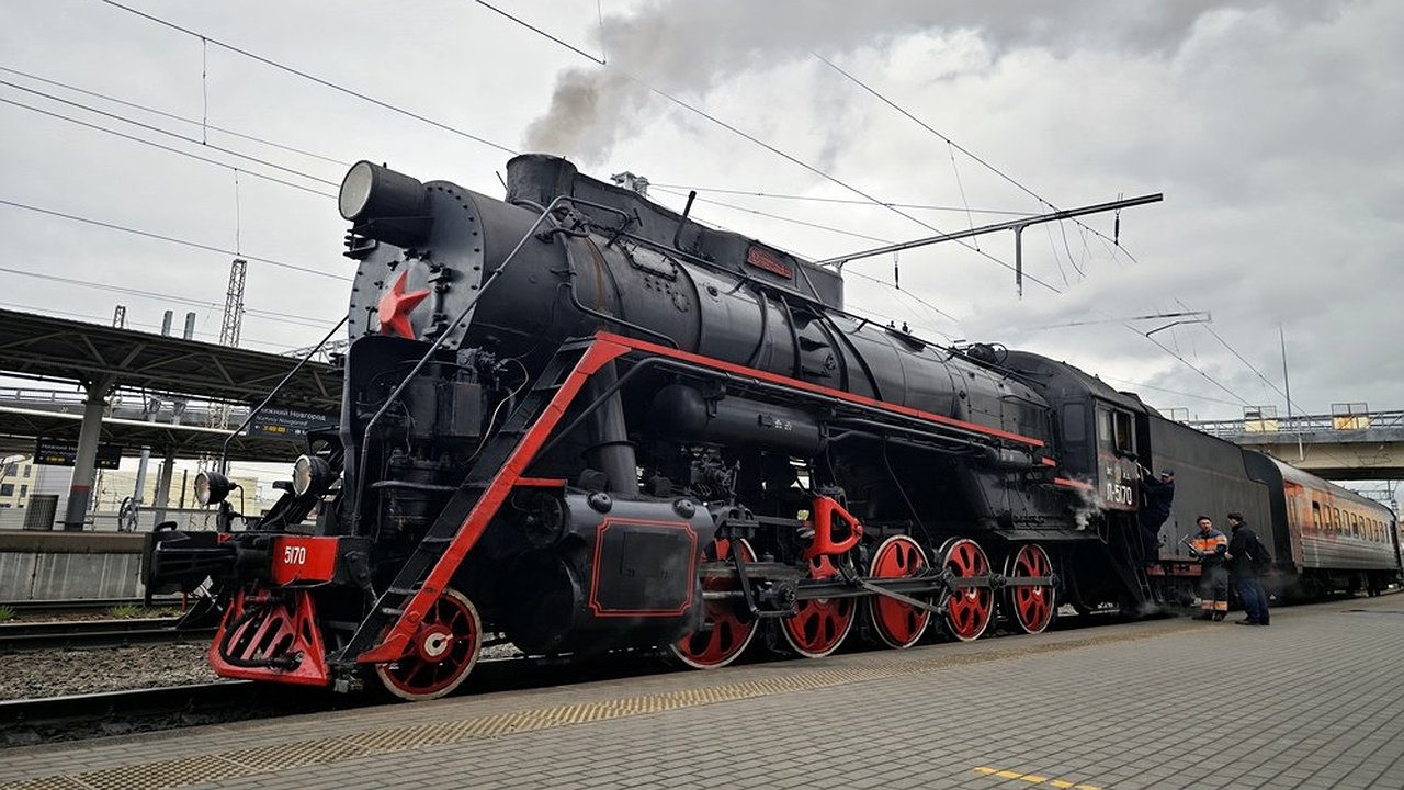 Главная картинка новости: Во Владимирской области запустят ретро-тур на паровозе из Владимира в Гусь-Хрустальный