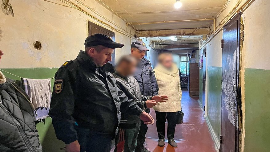 Главная картинка новости: В Вязниках мужчина избил знакомого до смерти после ссоры в общежитии