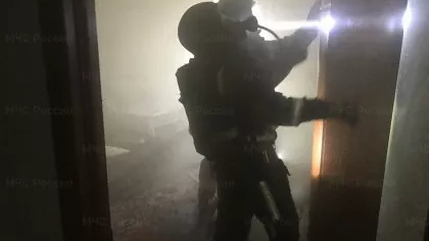 Главная картинка новости: Во Владимире сгорела квартира в многоэтажном доме