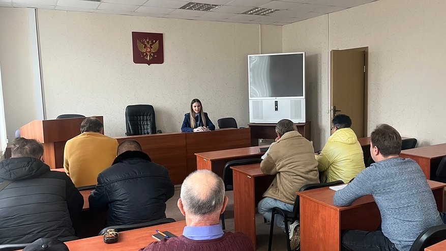Главная картинка новости: Ковровская прокуратура провела заседание по вопросам управления многоквартирными домами