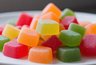 Миниатюра новости: Жевательный мармелад из сока: как приготовить домашние желатинки за 1 час из 3 ингредиентов