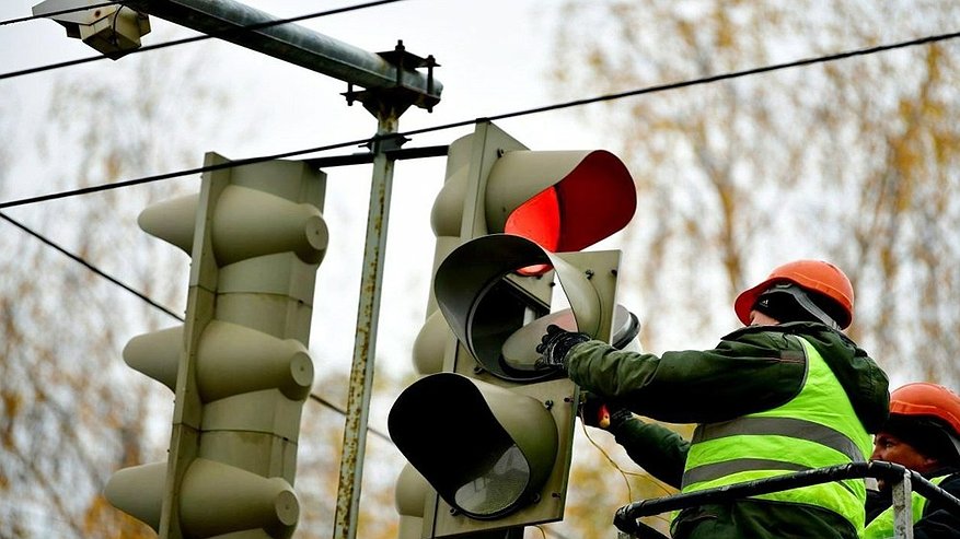 Главная картинка новости: В 2026 году во Владимире начнётся установка «умных» светофоров и камер наблюдения