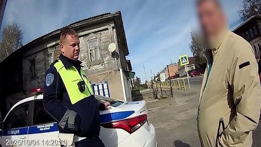 Главная картинка новости: Жителя Меленковского района будут судить за попытку подкупить инспекторов ДПС