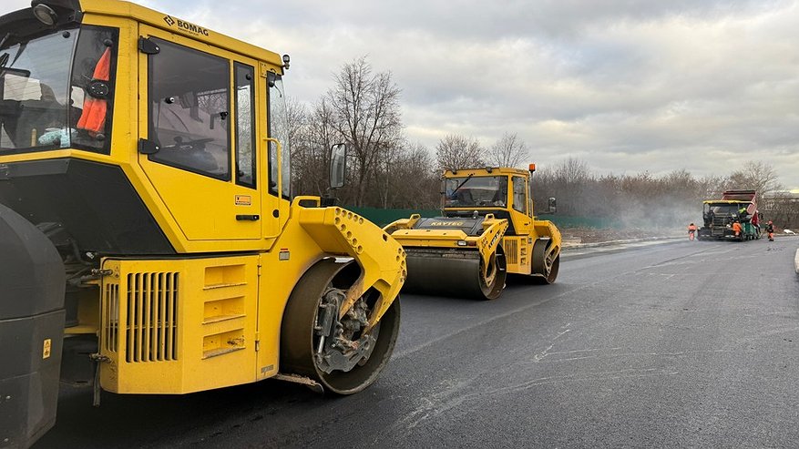 Главная картинка новости: Во Владимире на Пушкарской улице уложили асфальт и построили глубокую ливнёвку