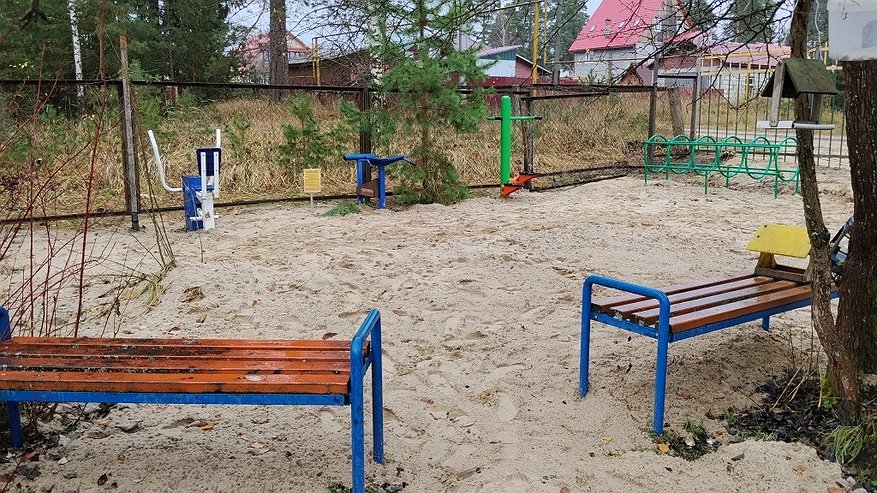 Главная картинка новости: В Собинке спортивные площадки для детей оказались небезопасными