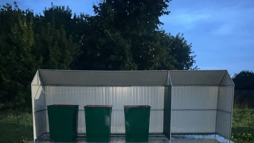 Главная картинка новости: В деревне округа Муром не было площадки для сбора отходов