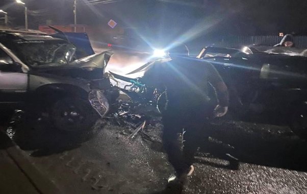 В Александрове в ночном ДТП пострадали пять человек и погибла девушка