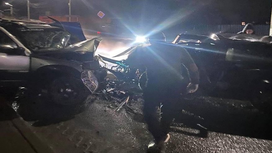 Главная картинка новости: В Александрове в ночном ДТП пострадали пять человек и погибла девушка