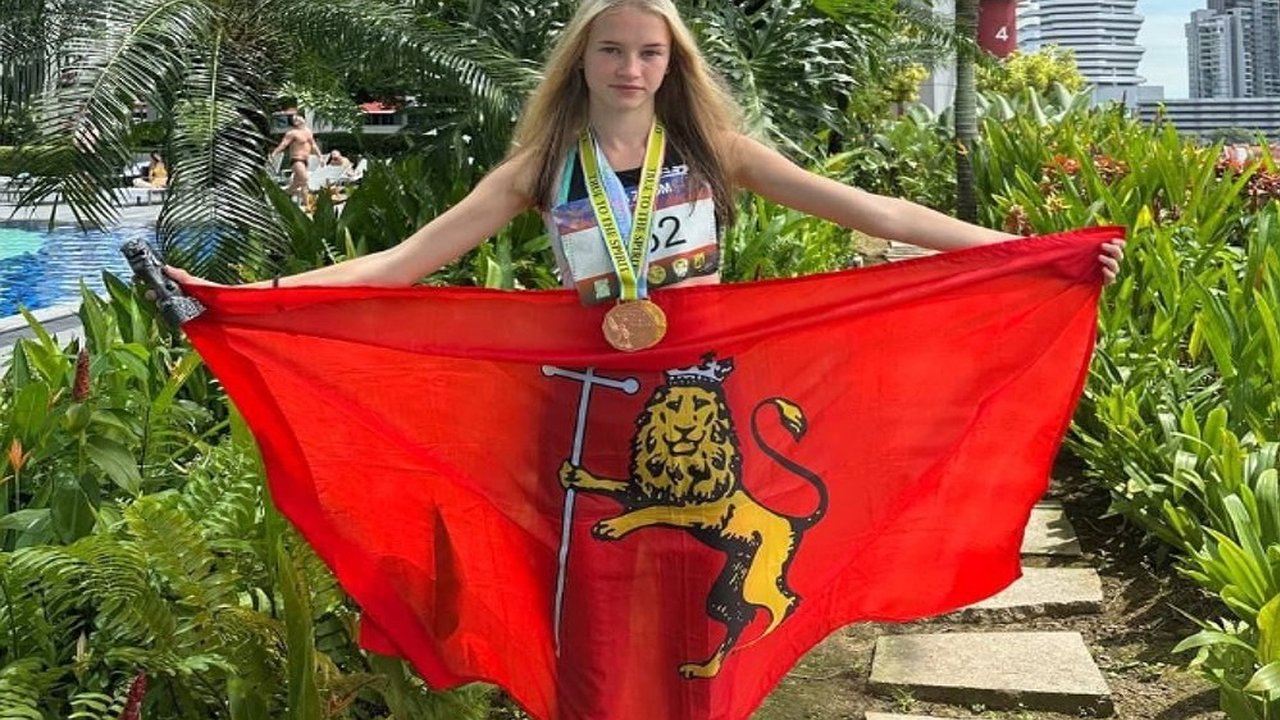 Главная картинка новости: Владимирская спортсменка Анна Ладьина взяла две медали на крупных стартах в Сингапуре