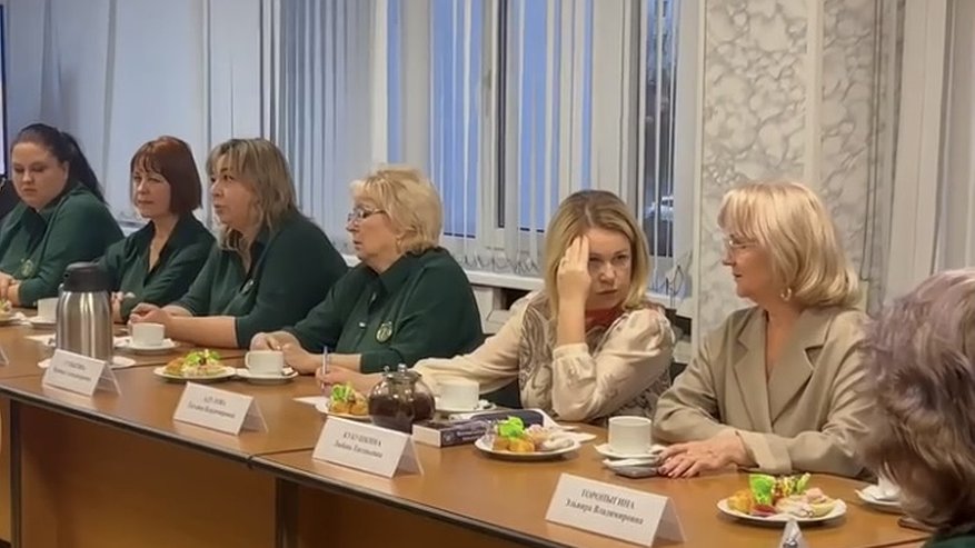 Главная картинка новости: Во Владимире открыли фотоэкспозицию в честь ветеранов СВО