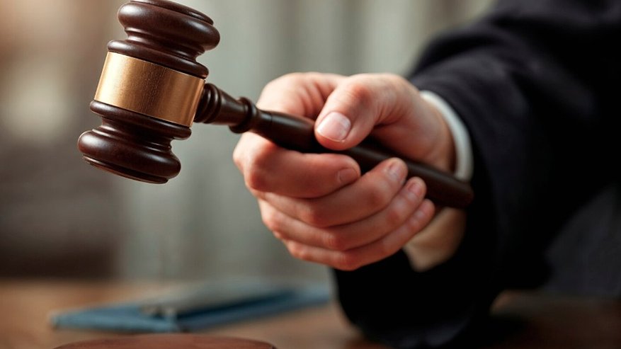 Главная картинка новости: В посёлке Балакирево осудят мужчину за нападения его собаки на подростков и женщину