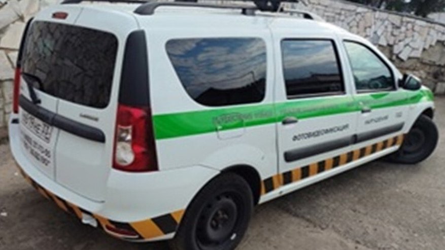 Главная картинка новости: Автомобили с мобильными камерами фиксации нарушений заработали на дорогах региона