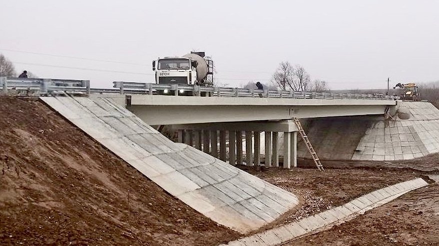 Главная картинка новости: В Юрьев-Польском районе завершается ремонт моста через реку Колокша