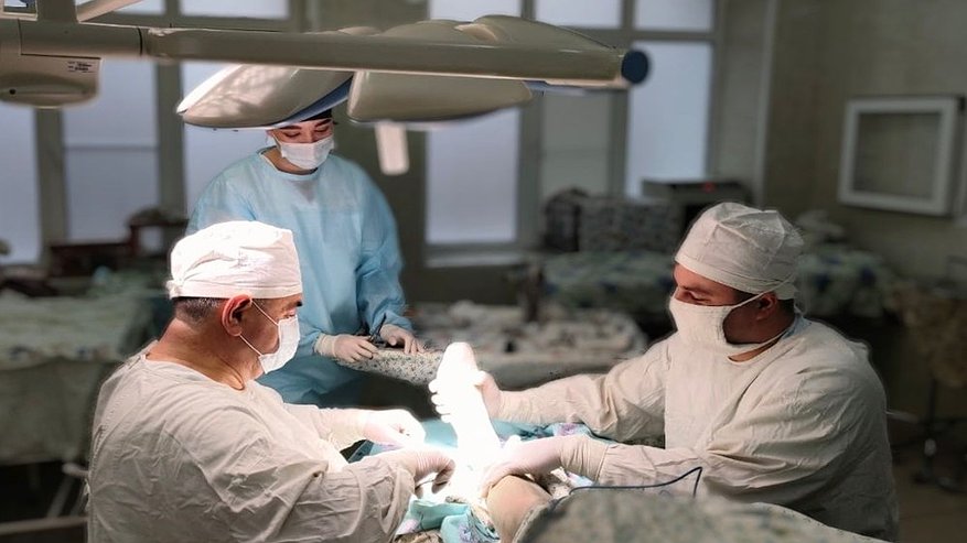 Главная картинка новости: Во Владимире хирурги исправили редкую аномалию стопы у 17-летней девушки