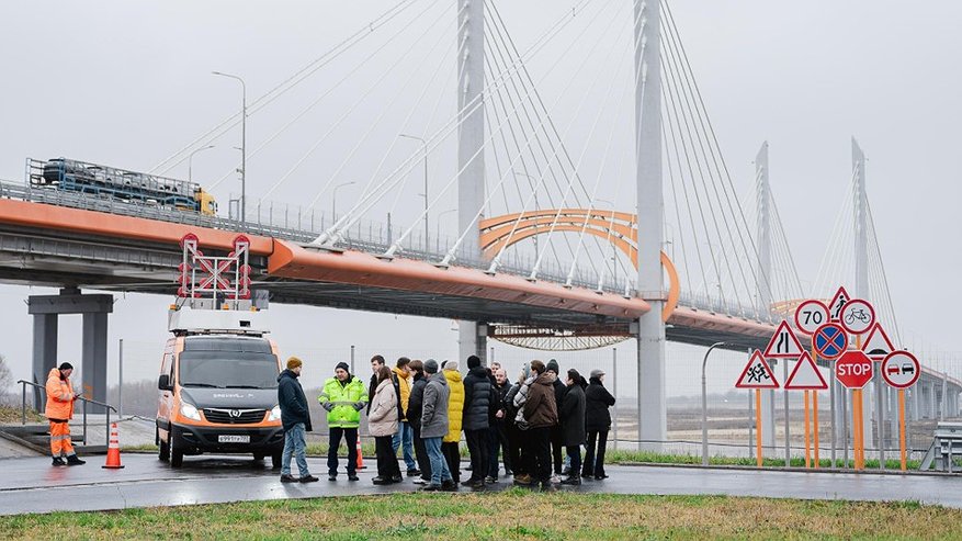 Главная картинка новости: Рядом с мостом через Оку под Муромом заработал музей дорожного дела