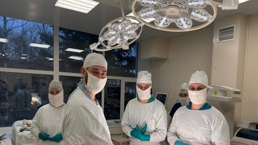 Главная картинка новости: В Коврове начали делать сложные операции при переломах шейки бедра