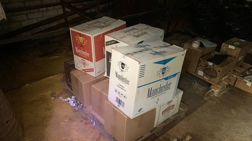 Главная картинка новости: Жителя Мурома будут судить за торговлю нелегальной табачной продукцией