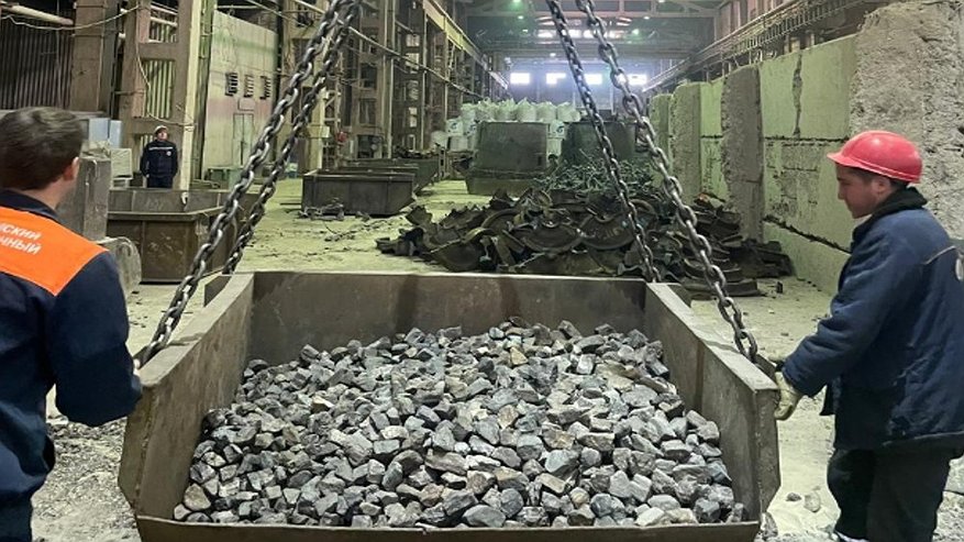 Главная картинка новости: В Муроме шесть работников завода пойдут под суд за попытку вывезти металл под видом мусора