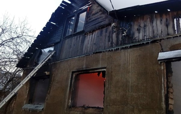 В деревне Ведево Александровского района пожар уничтожил частный дом
