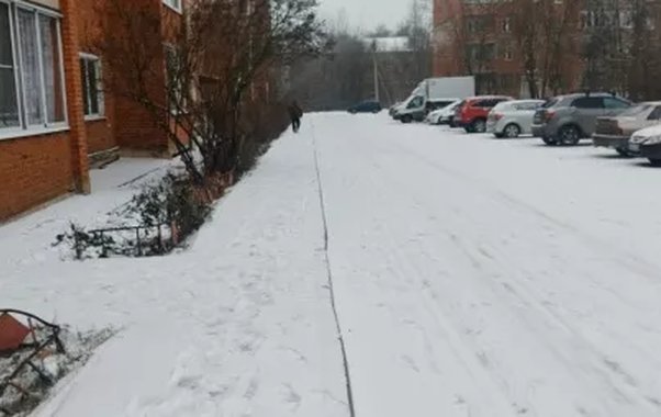 Управляющие компании не убирали снег во дворах Александрова