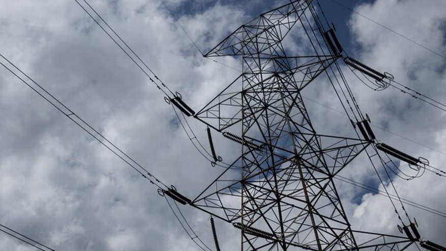 Главная картинка новости: Во Владимирской области устраняют последствия аварий на электросетях