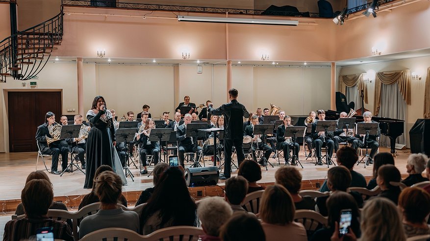 Главная картинка новости: Во Владимире прошёл благотворительный концерт духового оркестра