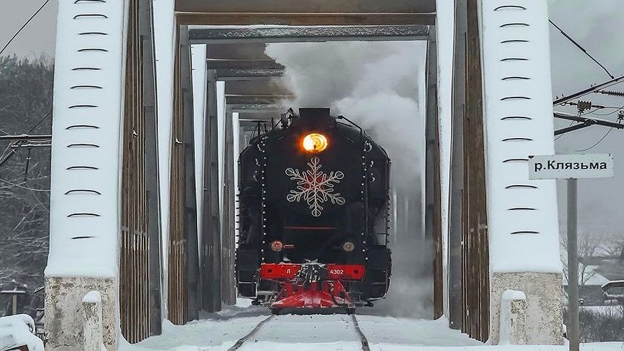 Главная картинка новости: Более тысячи человек выбрали ретропоезд для поездки между Владимиром и Гусь-Хрустальным