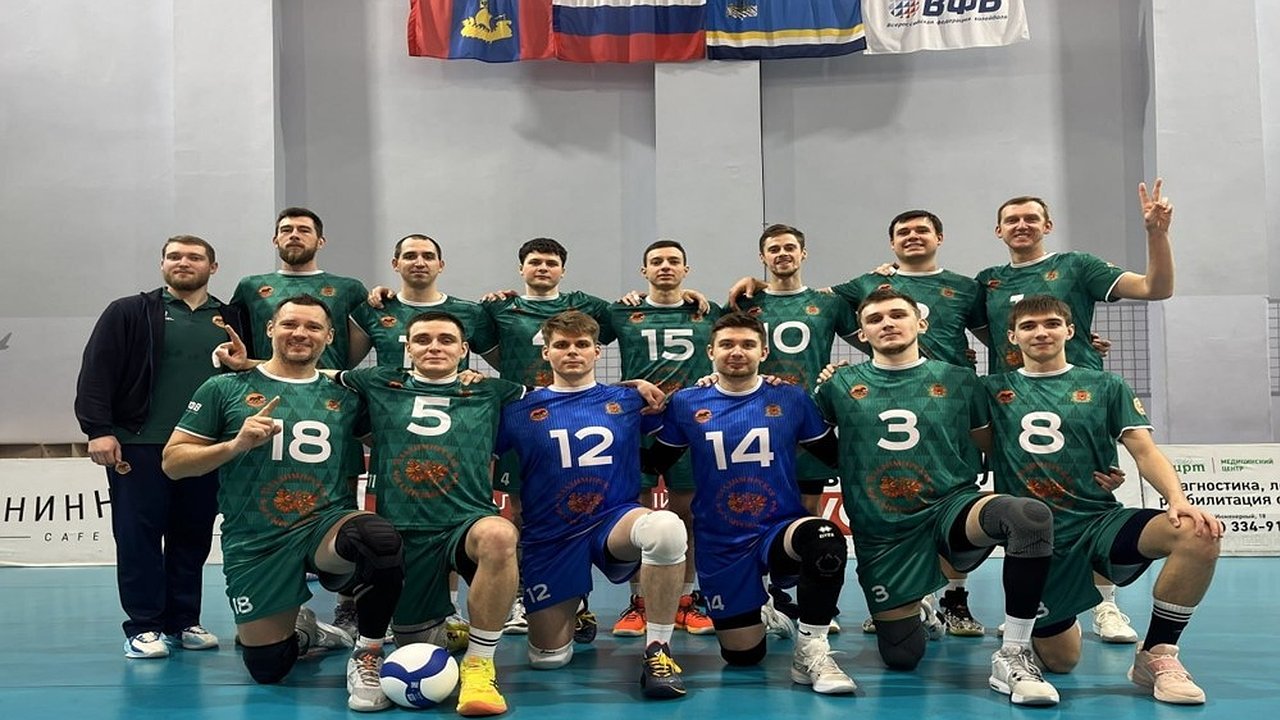 Главная картинка новости: Владимирские спортсмены выиграли предварительный этап чемпионата России по волейболу