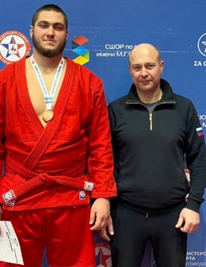 Самбисты Владимирской области взяли три бронзовые медали первенства России в Кстове