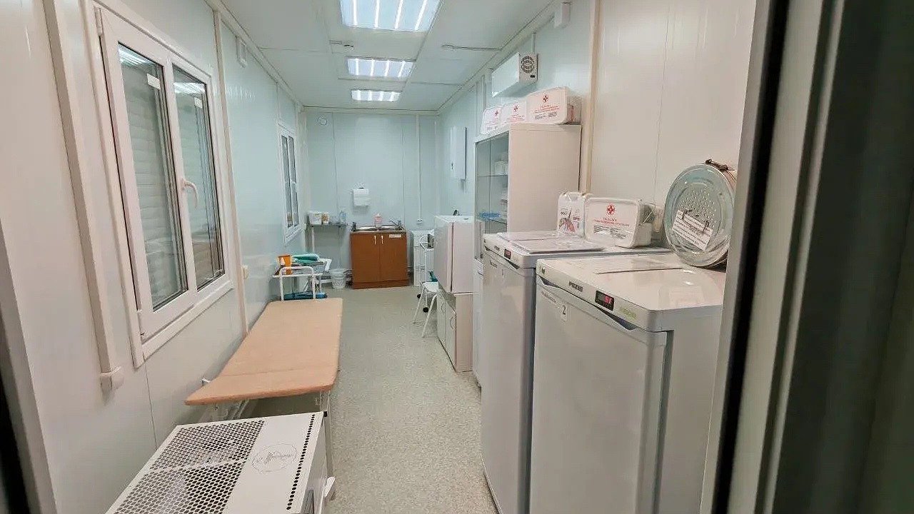 Главная картинка новости: В деревне Александровского округа открылся новый фельдшерско‑акушерский пункт